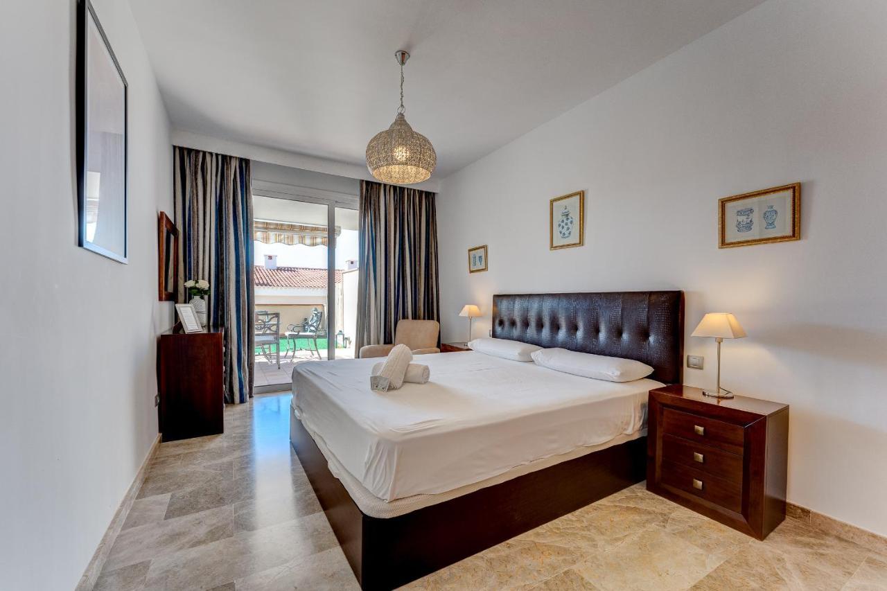 Modern Apartment With Large Terrasse, Bbq, Fast Wifi, 2 Pools Puerto de Santiago  Exterior photo