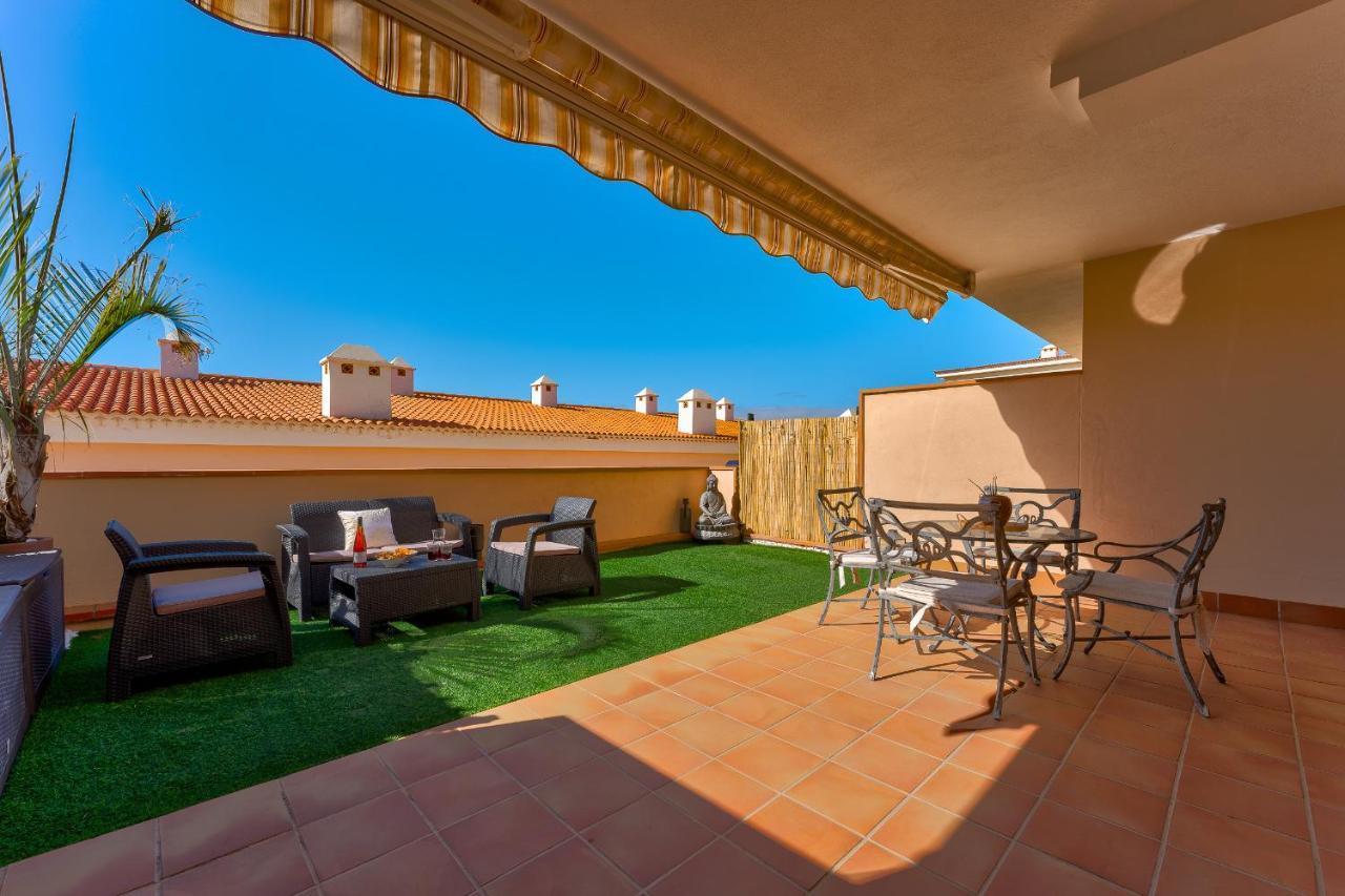 Modern Apartment With Large Terrasse, Bbq, Fast Wifi, 2 Pools Puerto de Santiago  Exterior photo