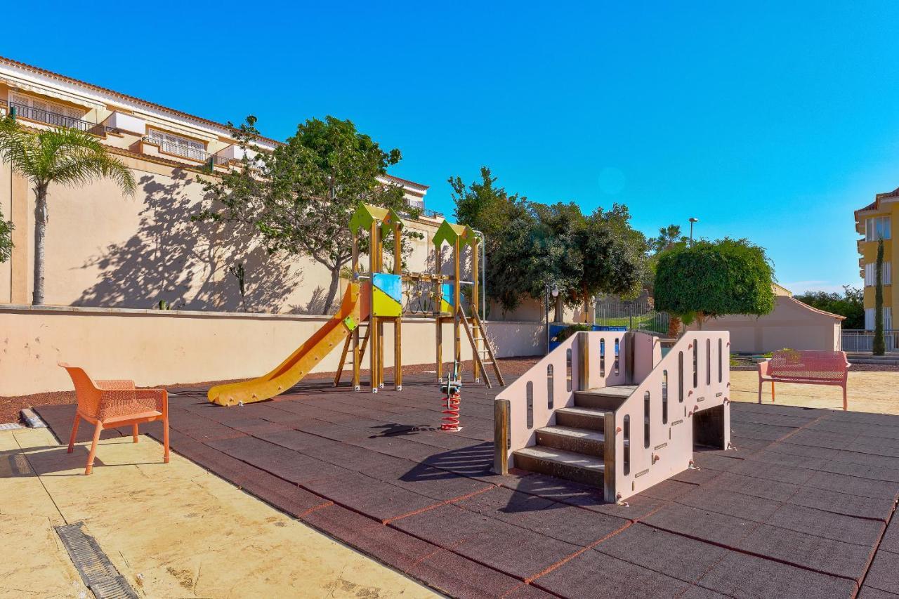 Modern Apartment With Large Terrasse, Bbq, Fast Wifi, 2 Pools Puerto de Santiago  Exterior photo