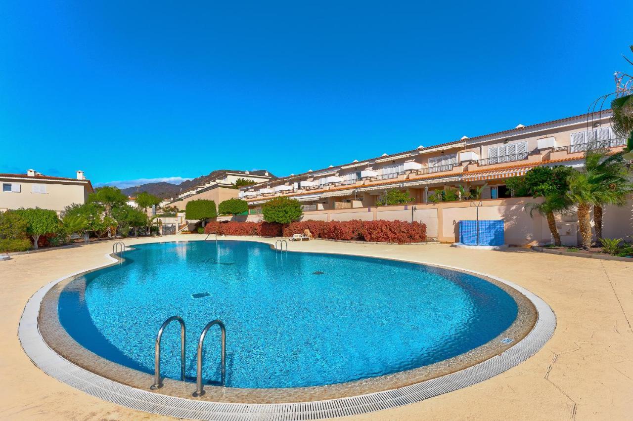 Modern Apartment With Large Terrasse, Bbq, Fast Wifi, 2 Pools Puerto de Santiago  Exterior photo